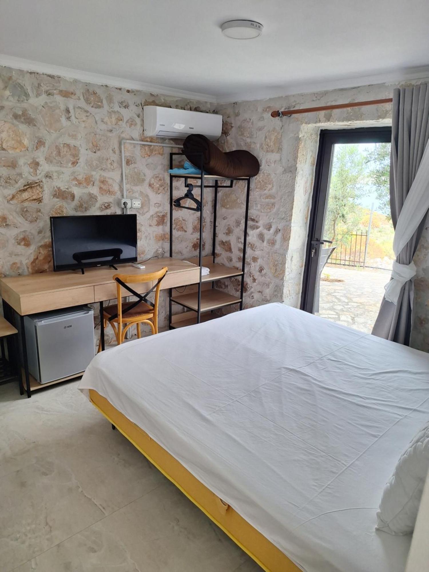 Vila D Boutique Hotel Qeparo Buitenkant foto